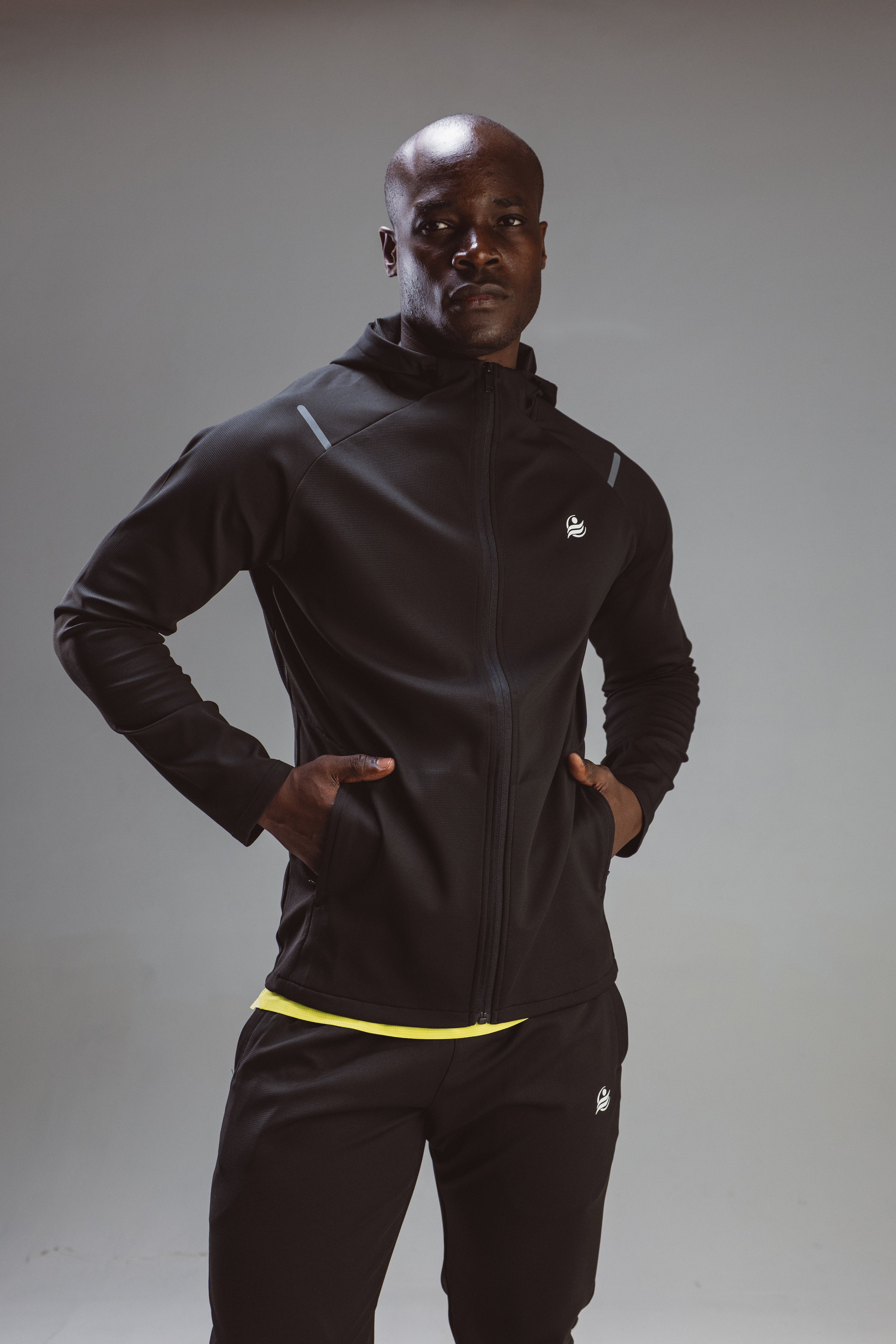 Men's 2 piece Elite Tracksuit - Black