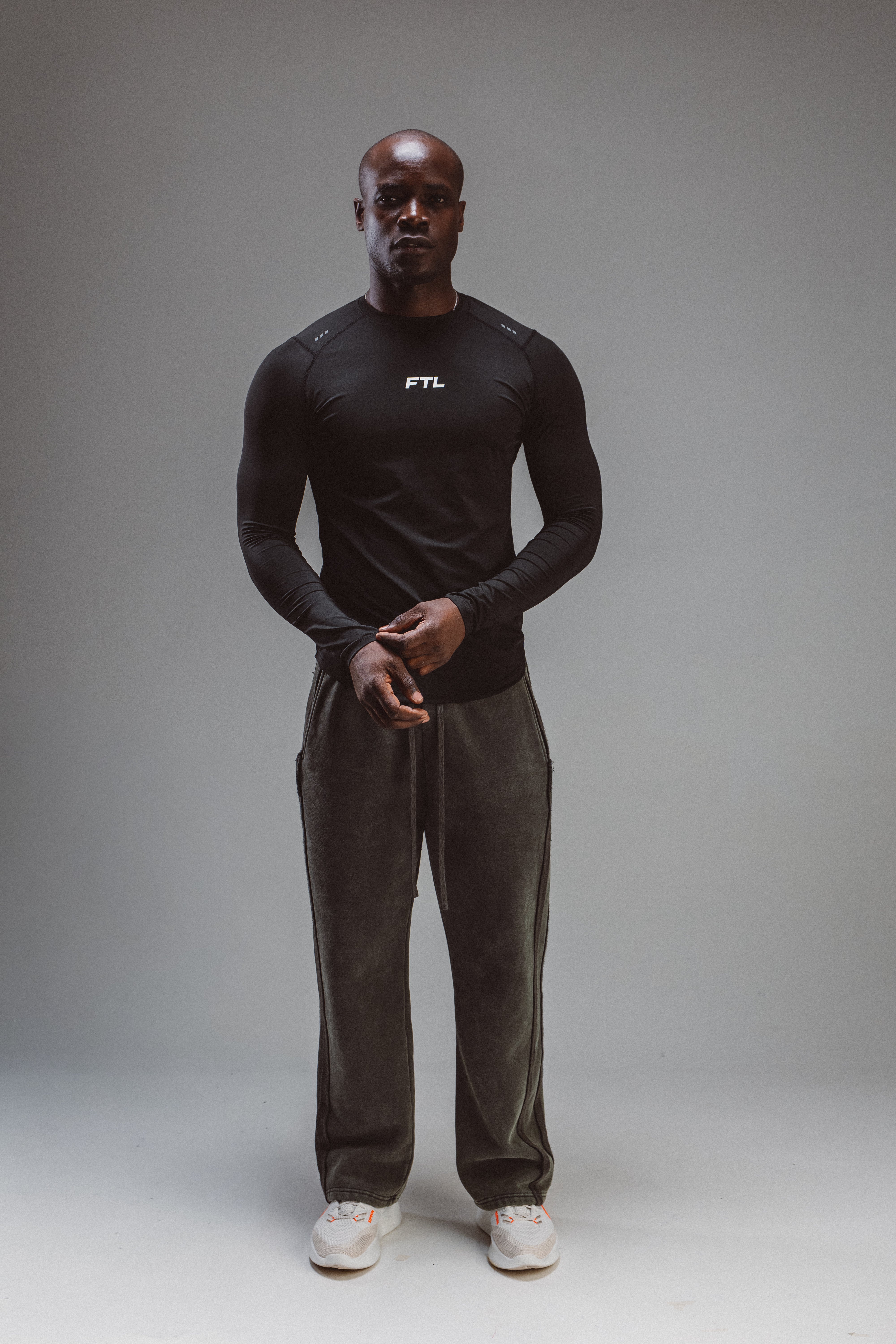 Men's Essential Long Sleeve
