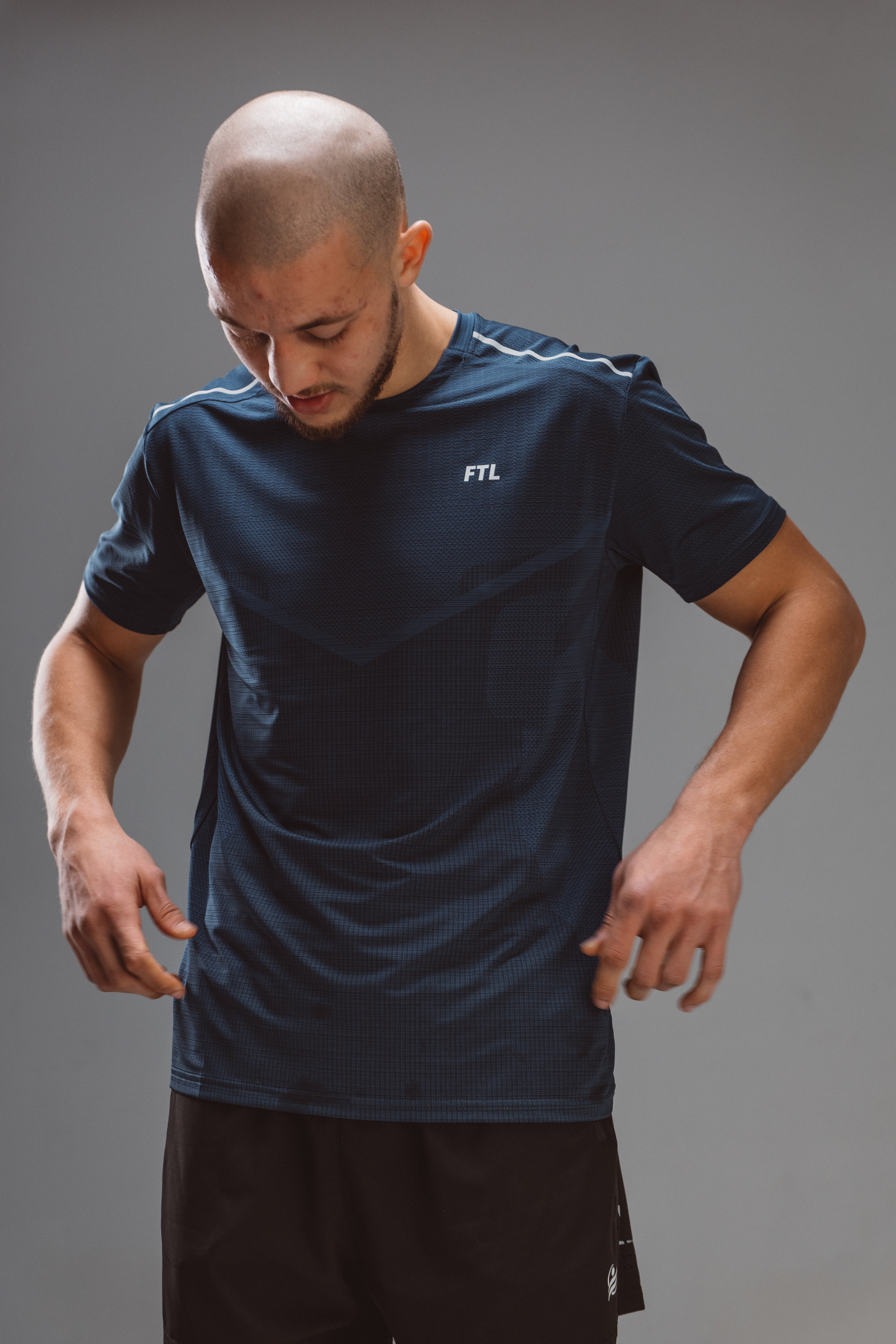Men’s everyday compression fit t-shirt - Navy Blue