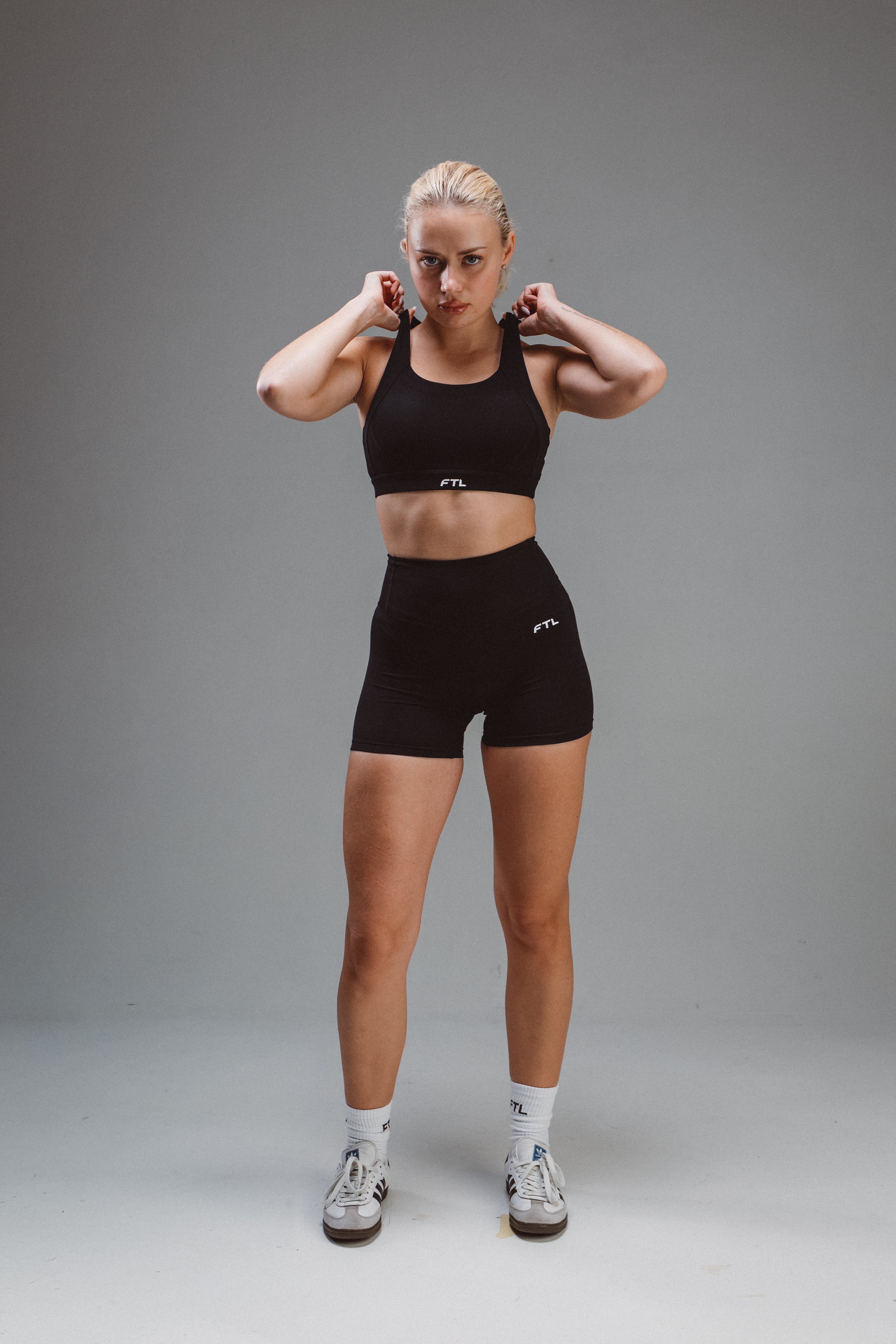 Women's Essential Yoga Set