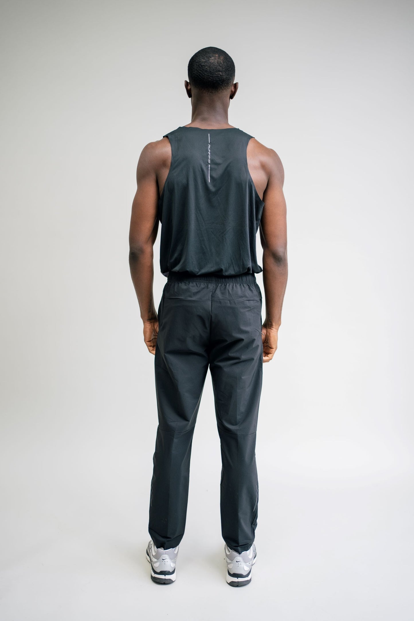 Men's Quick Dry Performance Joggers - Black